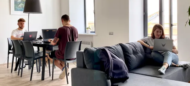 Learn about the benefits of sharing a flat with like-minded people