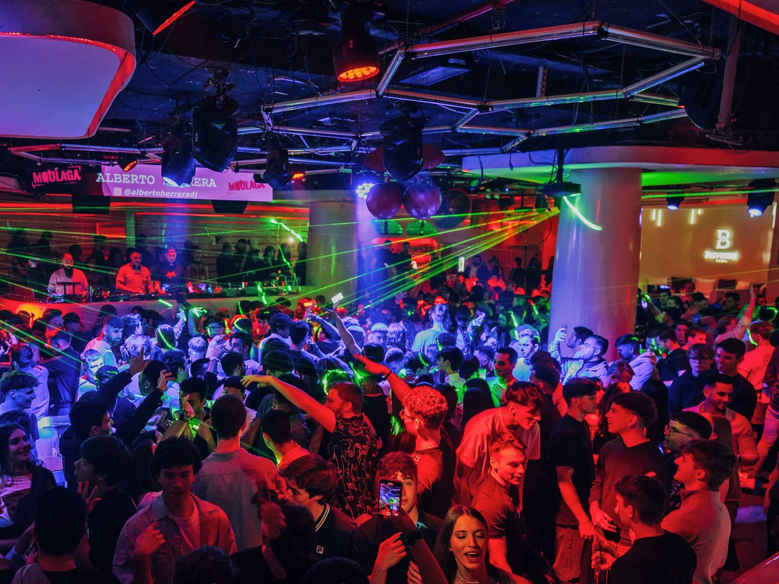 The biggest nightclubs of Barcelona