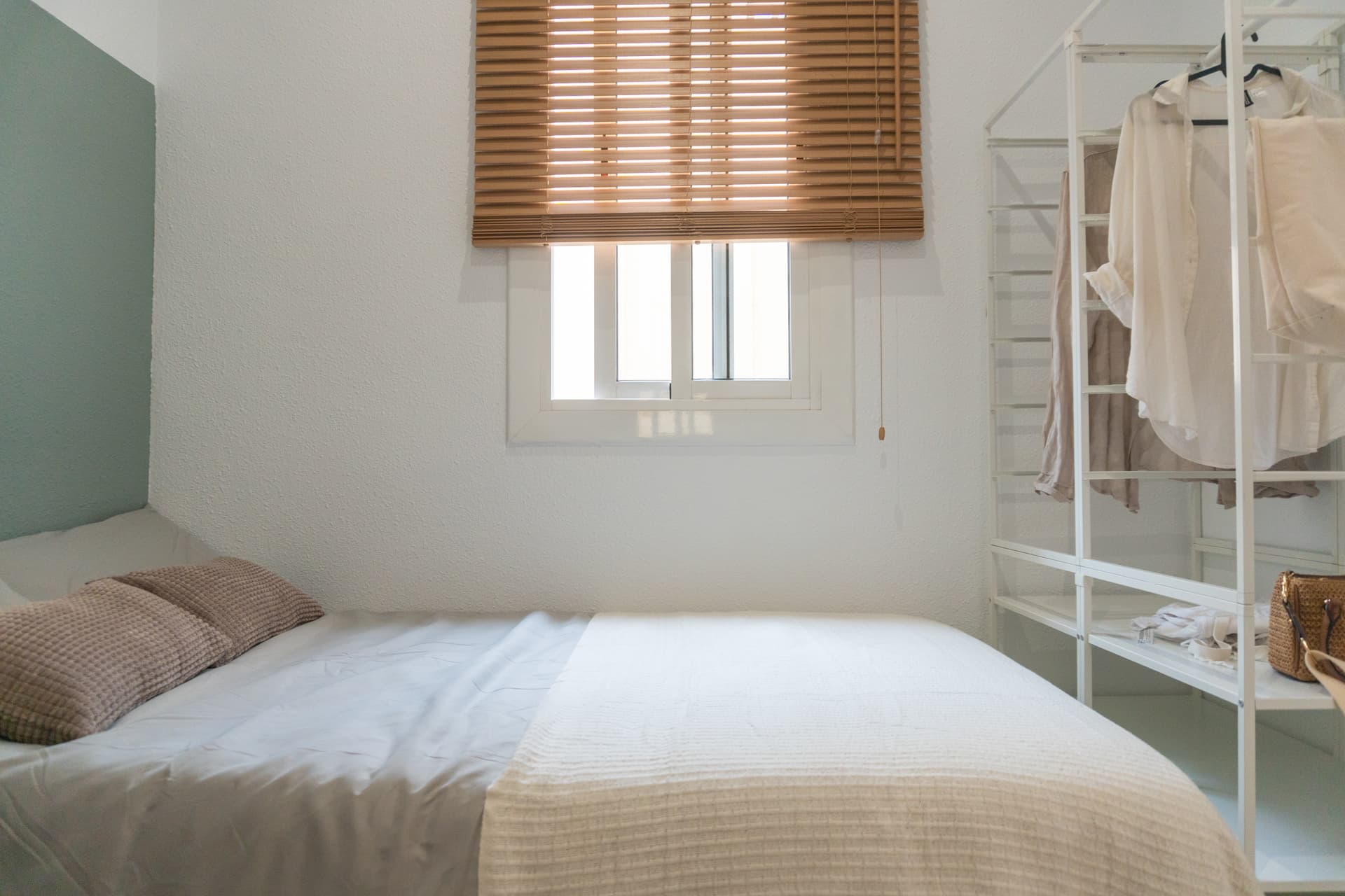 ARA534 - H4 INTERIOR