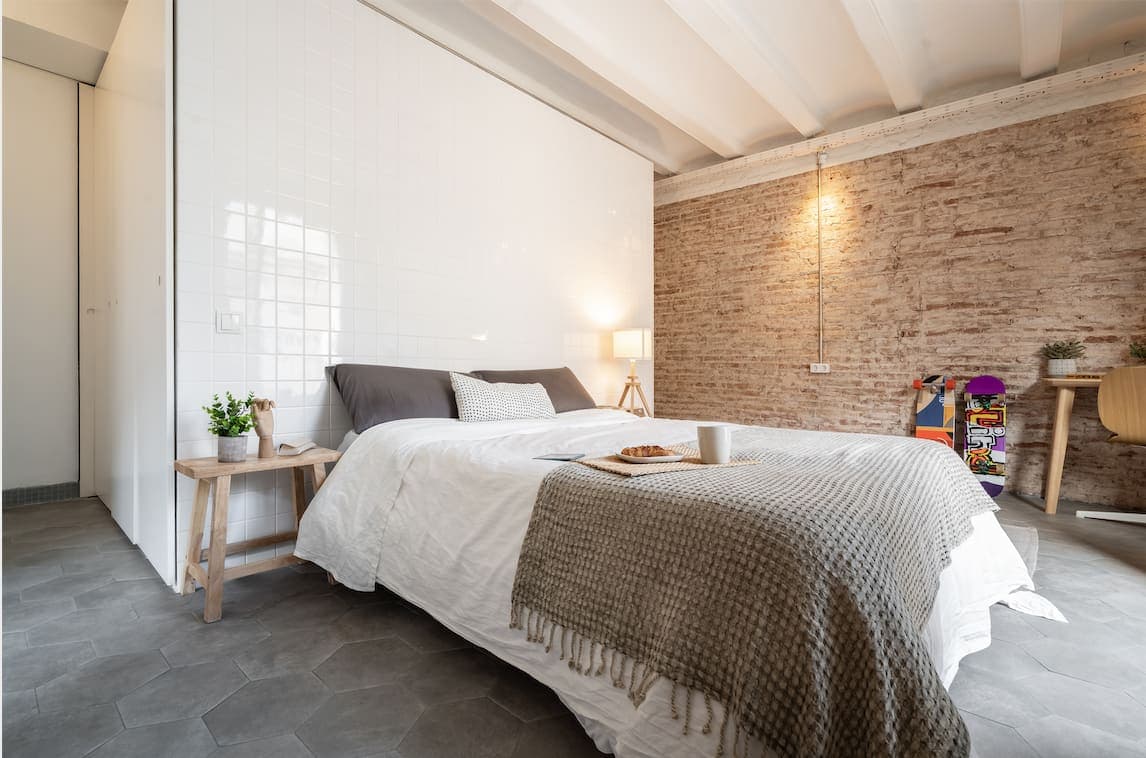 CAR30 3-2A - H1 SUITE