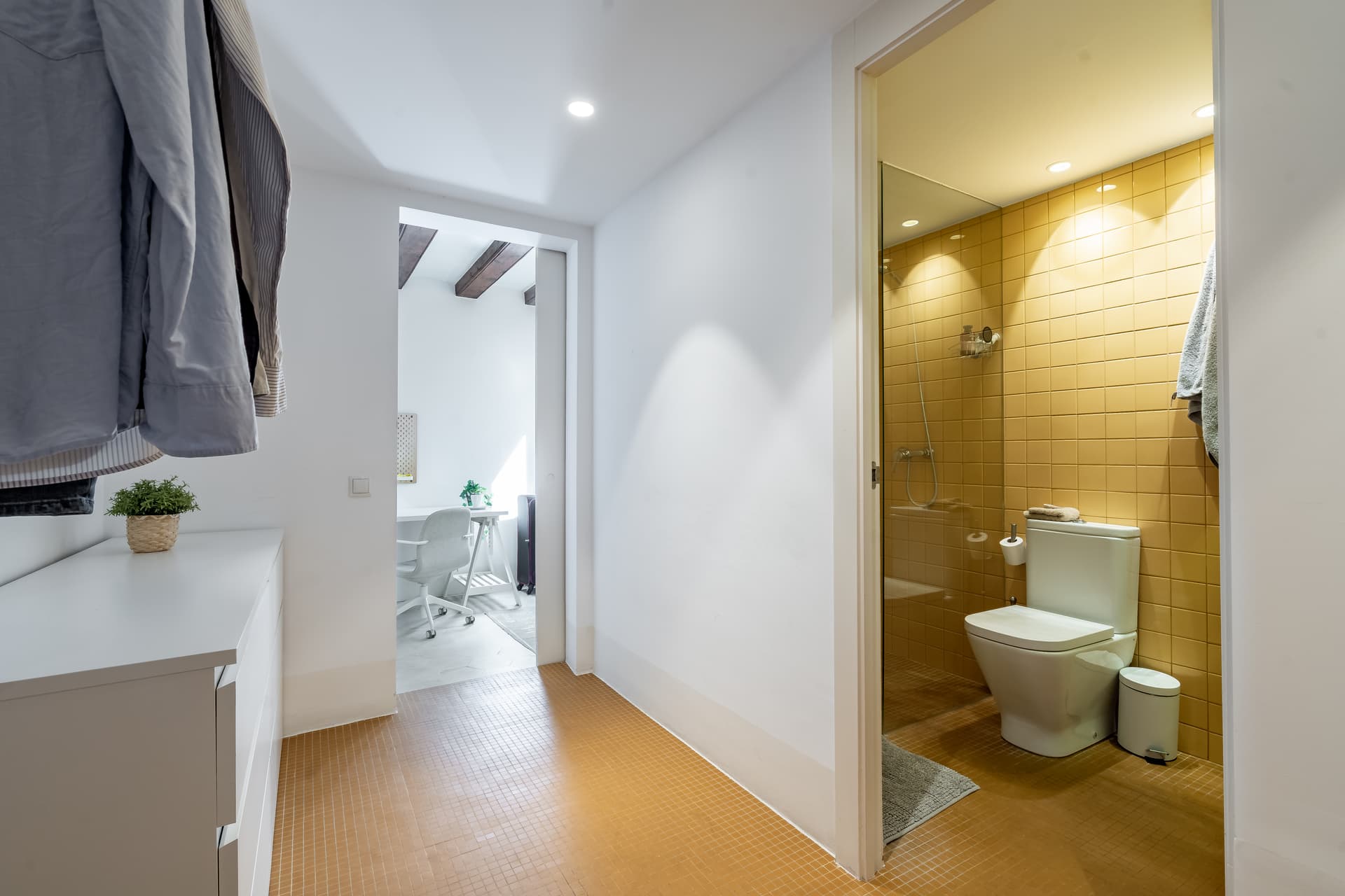 CAR30 3-2B - H1 SUITE ENTRADA