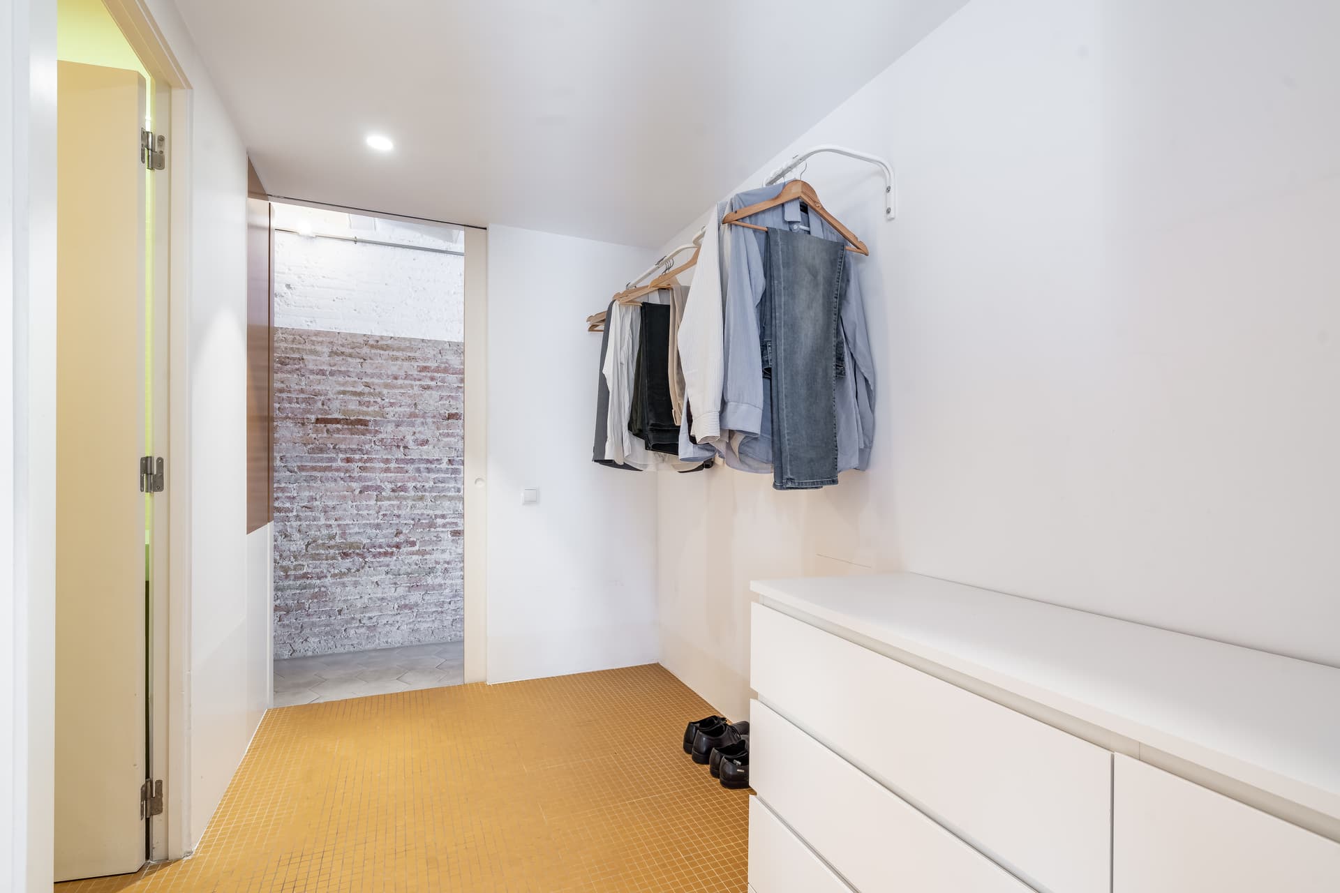 CAR30 3-2B - H1 SUITE ENTRADA