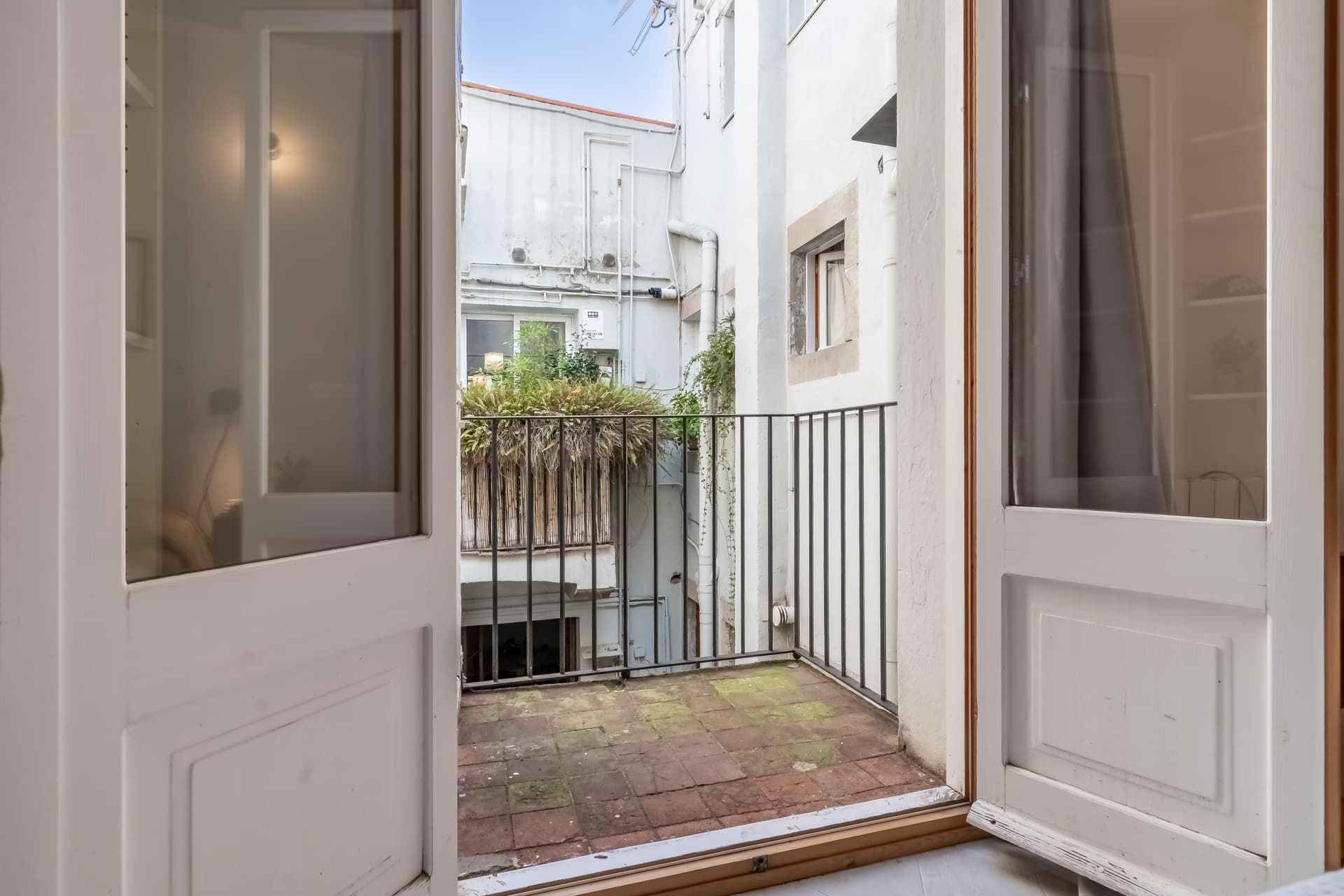 CAR30 3-2B - H1 SUITE ENTRADA