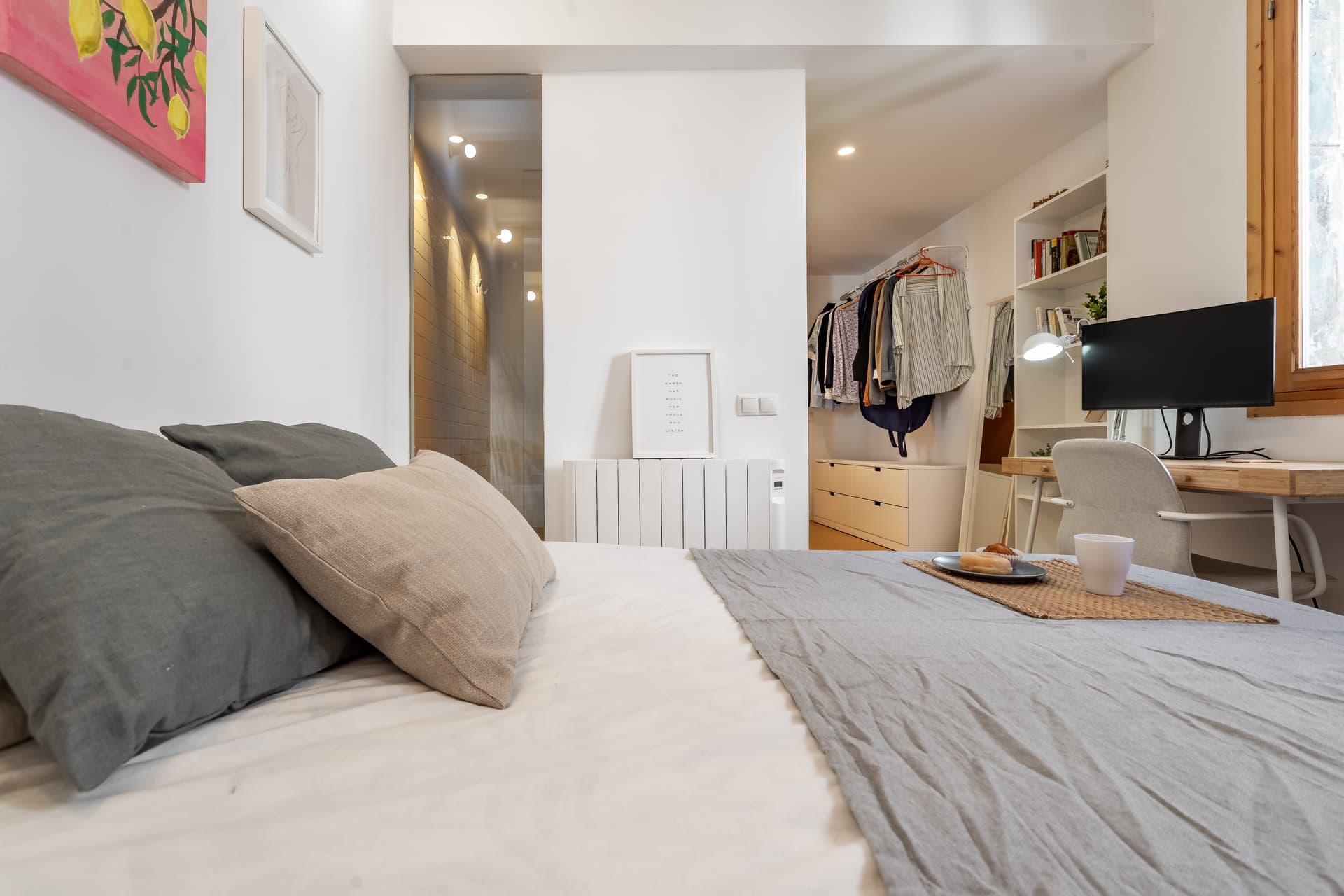 CAR30 3-2B - H2 SUITE PAREJAS + ESTUDIO