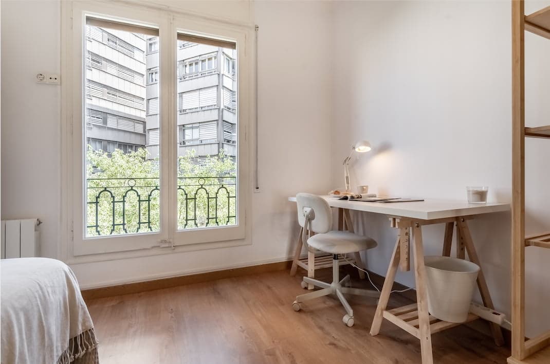 CAS81 3-1 - H1 EXTERIOR + BAÑO PLATO DUCHA