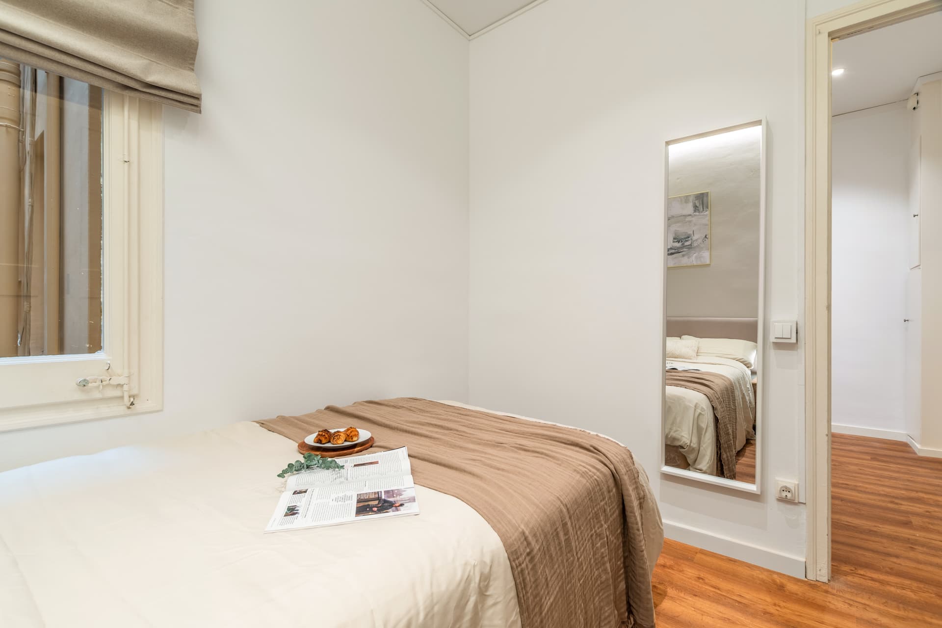 CAS81 5-3 - H1 Private Studio