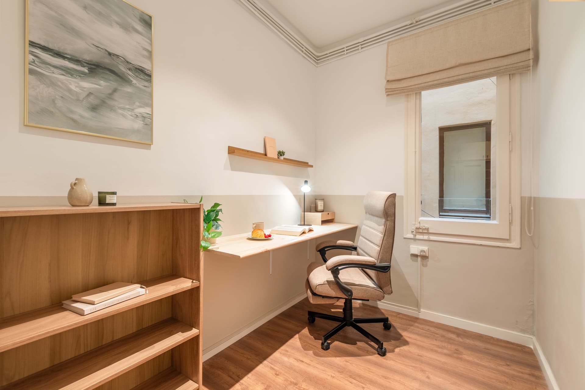 CAS81 5-3 - H1 Private Studio