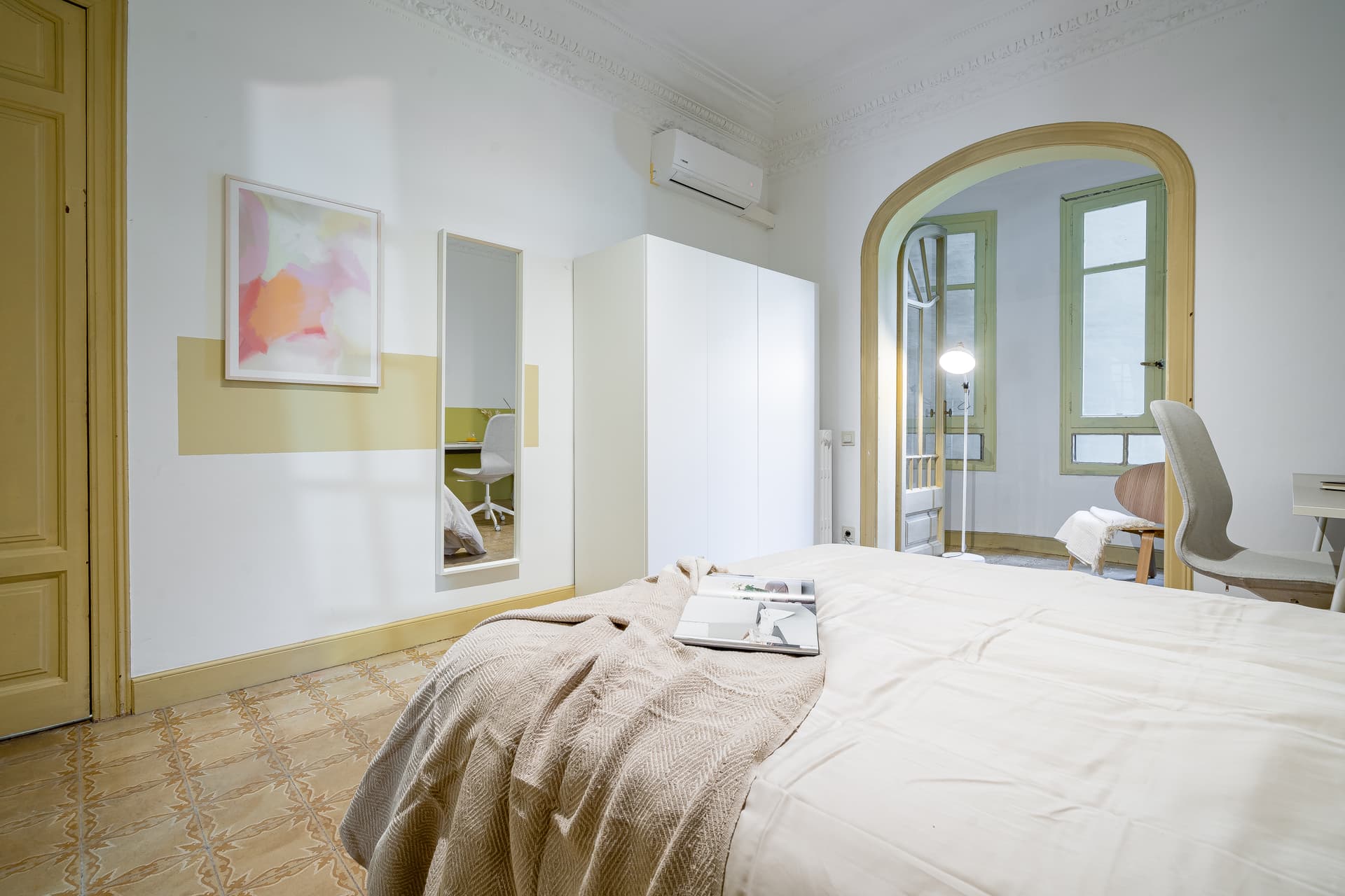 DIAG436 - H5 INDOOR GALLERY