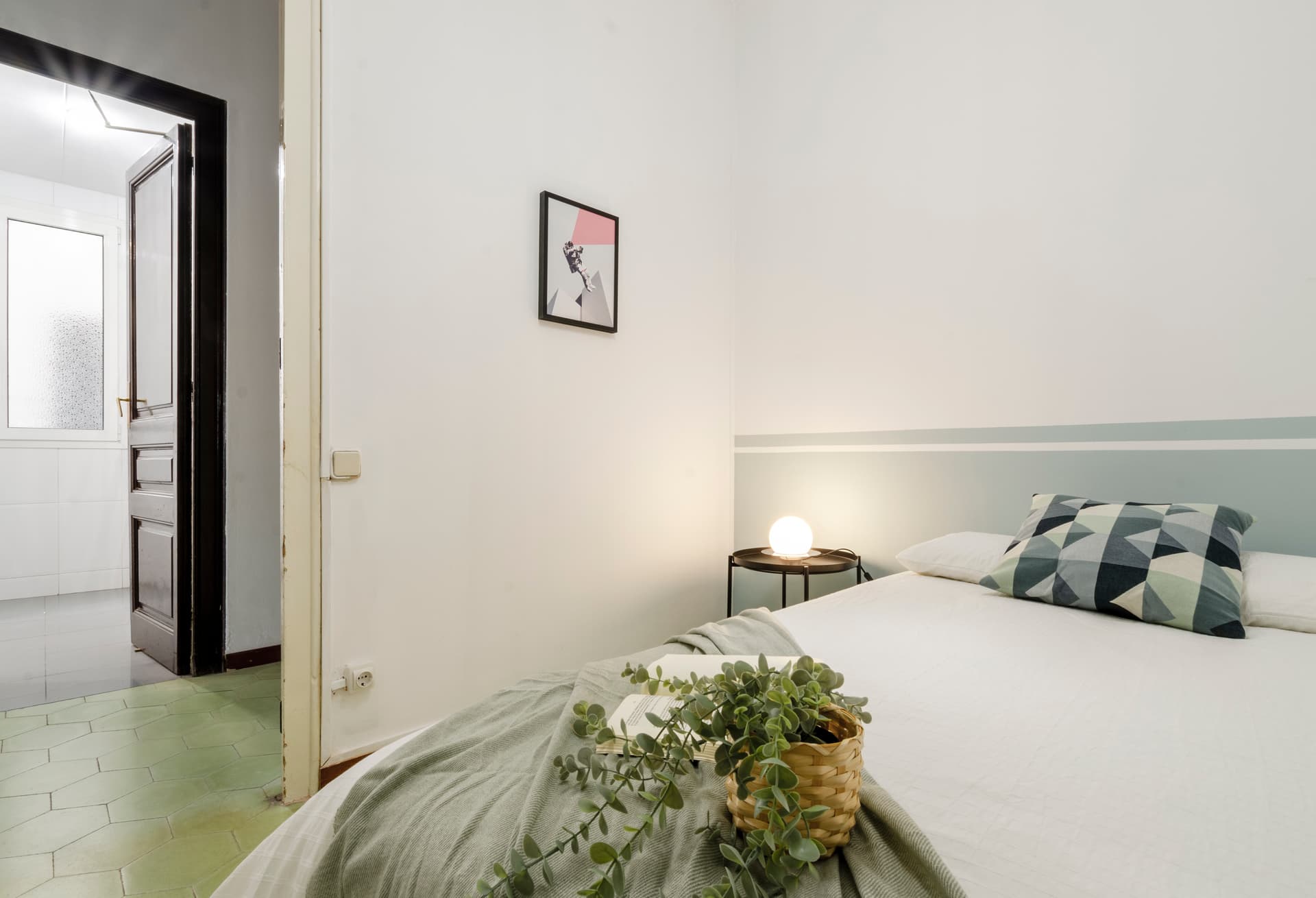 DIP314 - H4 DOBLE ESTANCIA CON EMPOTRADO CON FLORES