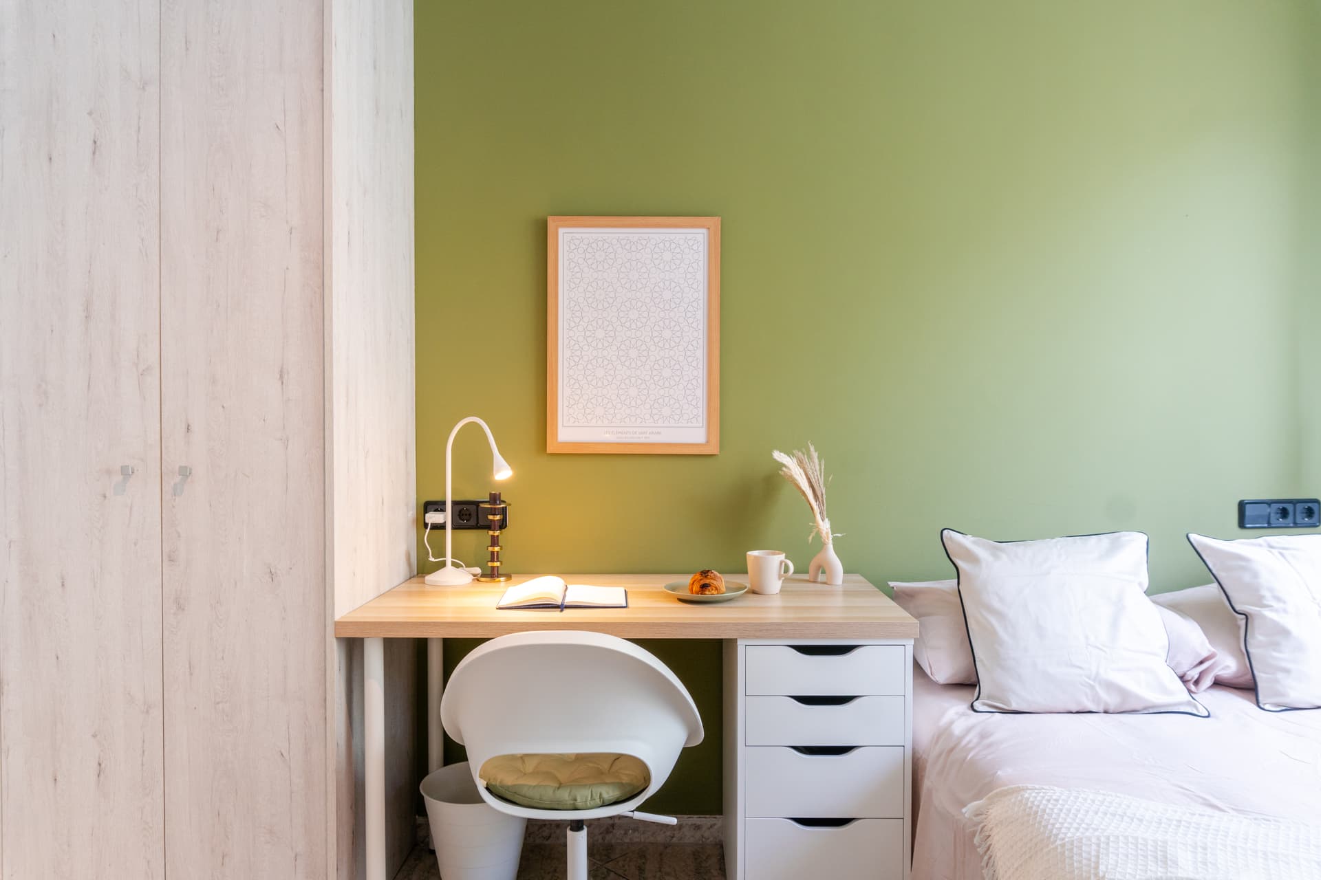 DIP79 - H3 EXT FINAL DERECHA CON TELE