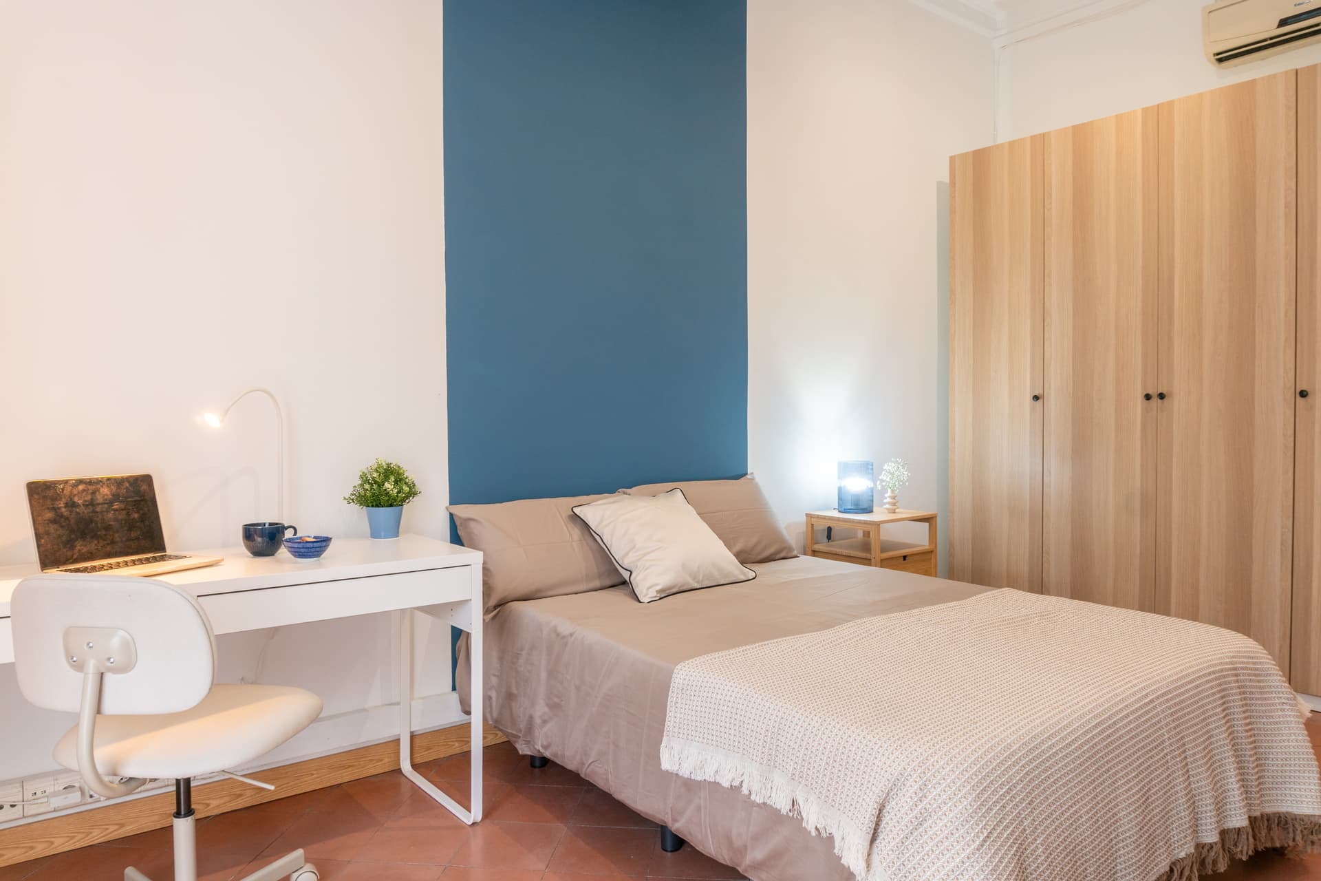 GDG15 - H3 GALERIA DE COLORES A/C