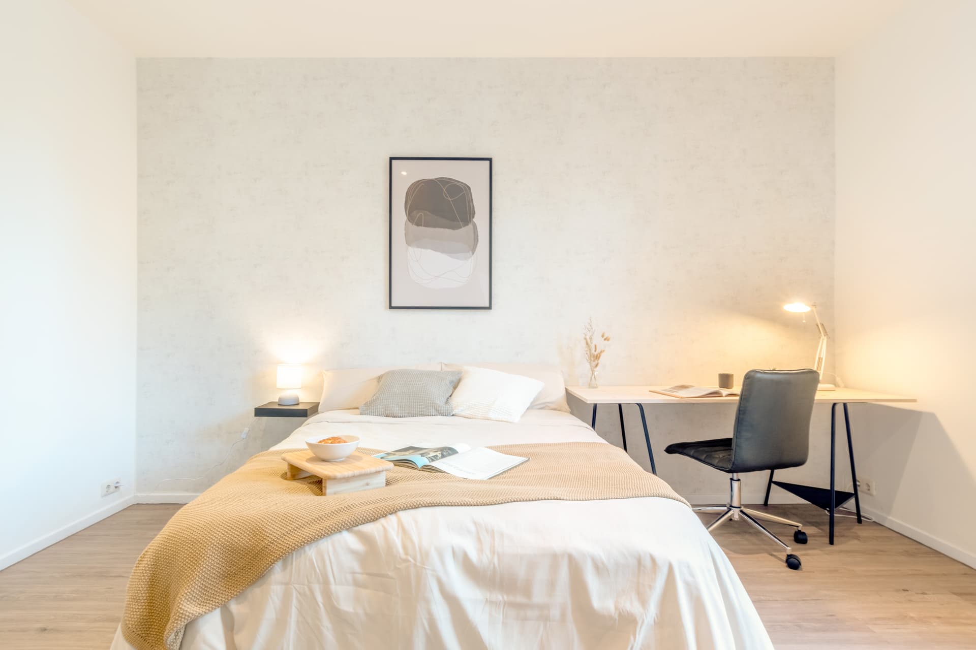 GVC596 - H2 AMARILLA CALLE BALCON