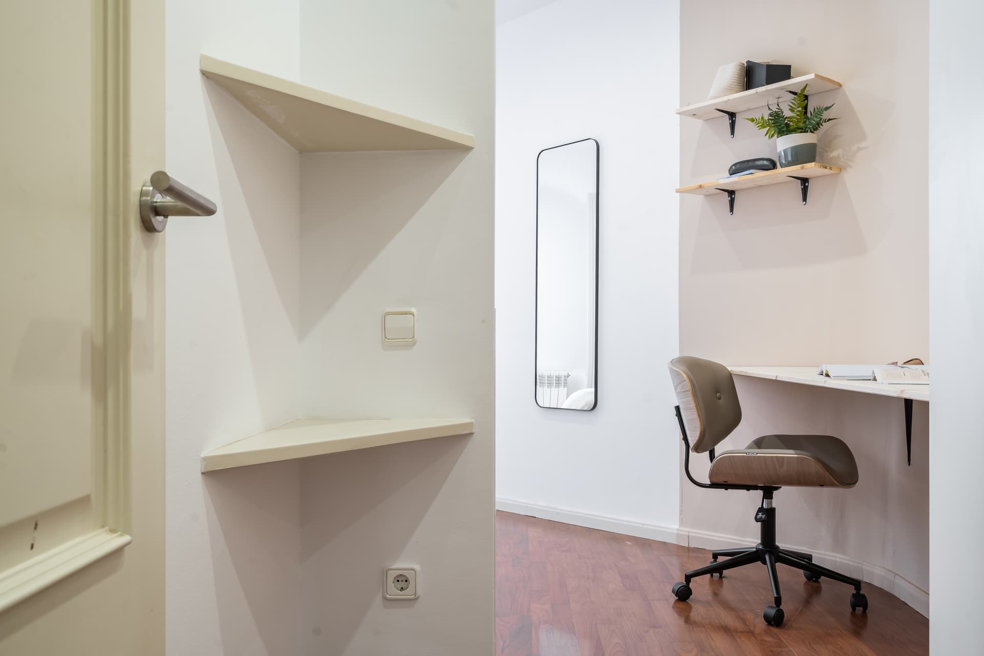 MUN168 - H3 SUITE + TERRAZA Y ARMARIO EMPOT