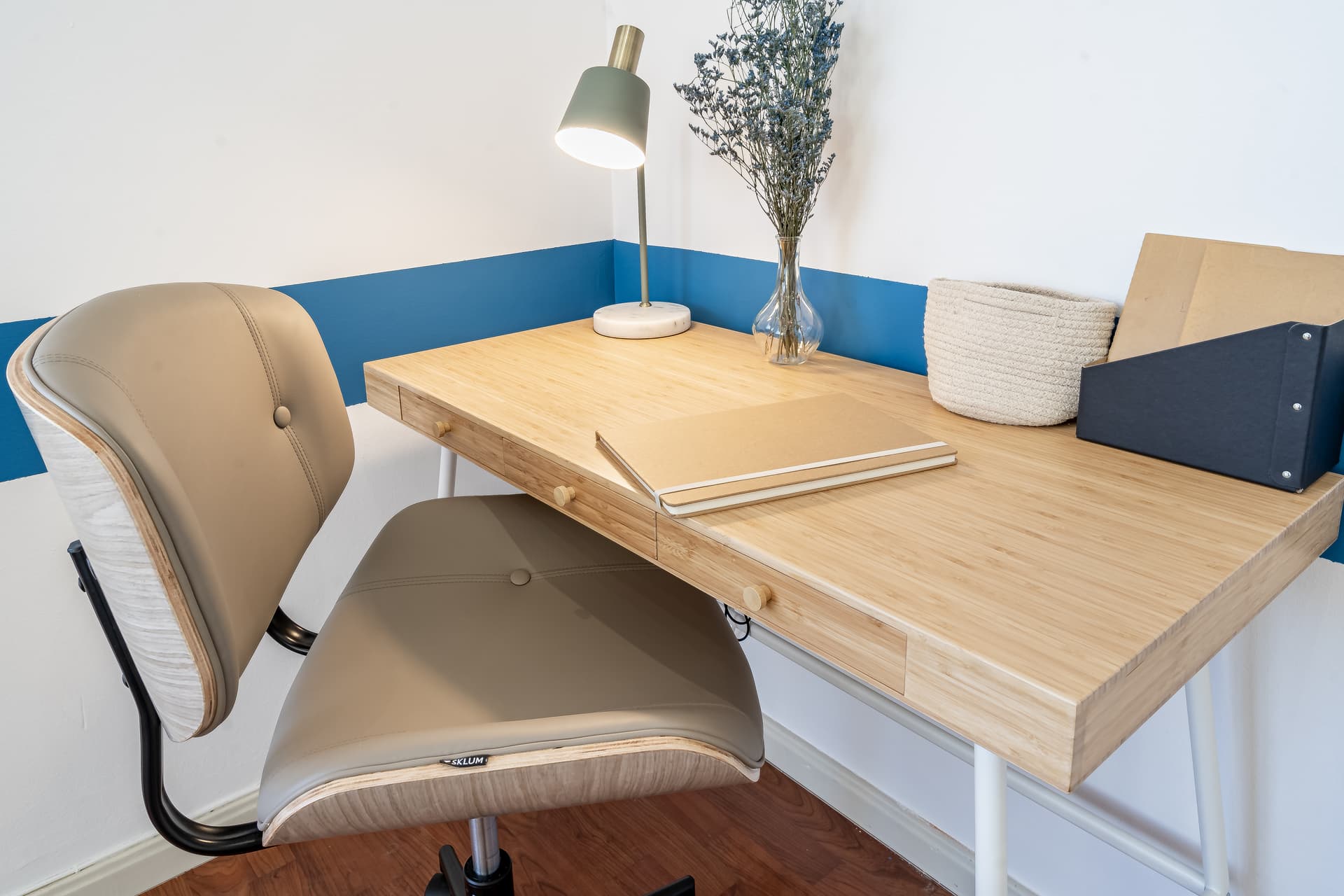 MUN168 - H4 DOBLE SALÓN