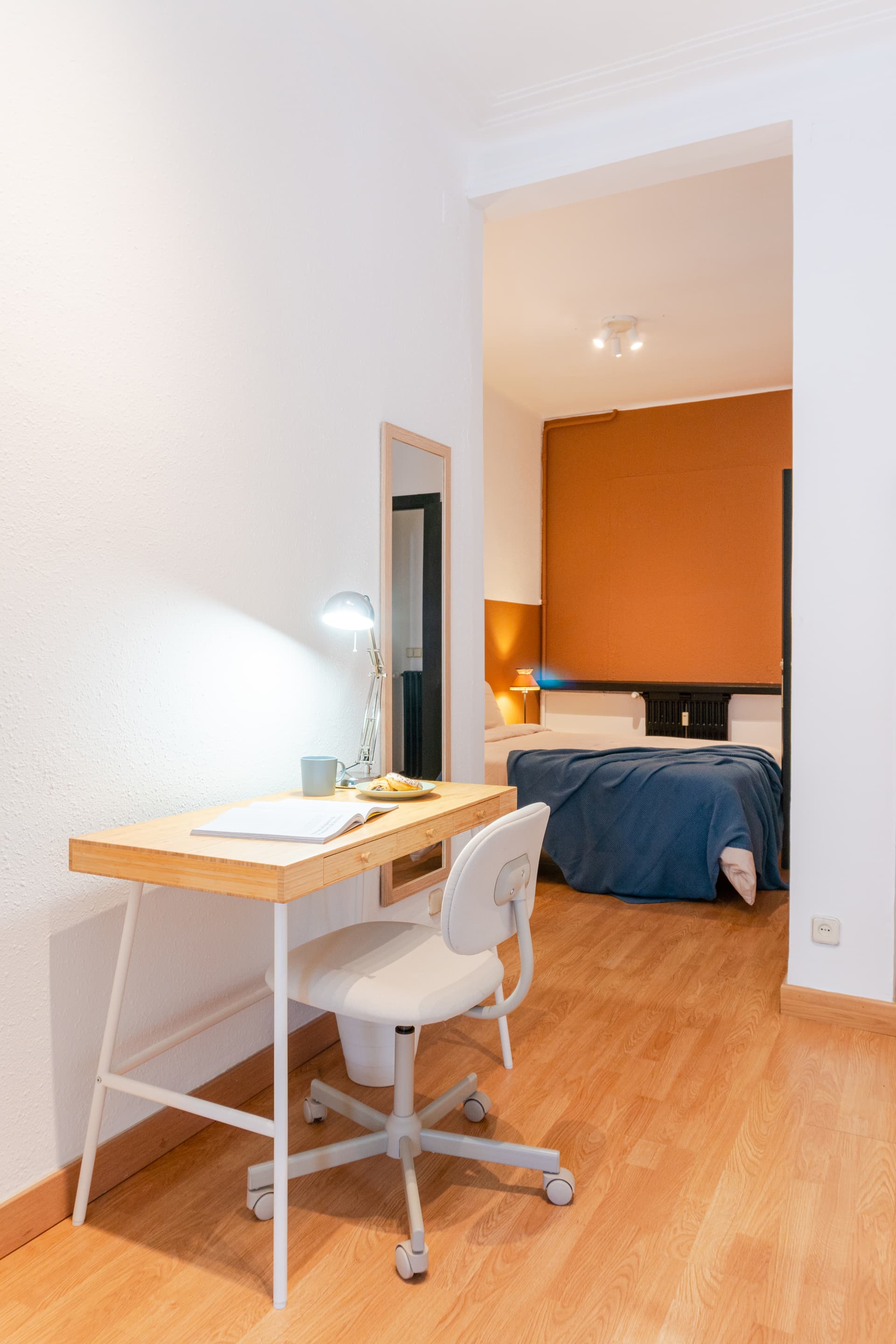 MUN246 - H1 VENTANAS ESQUINA