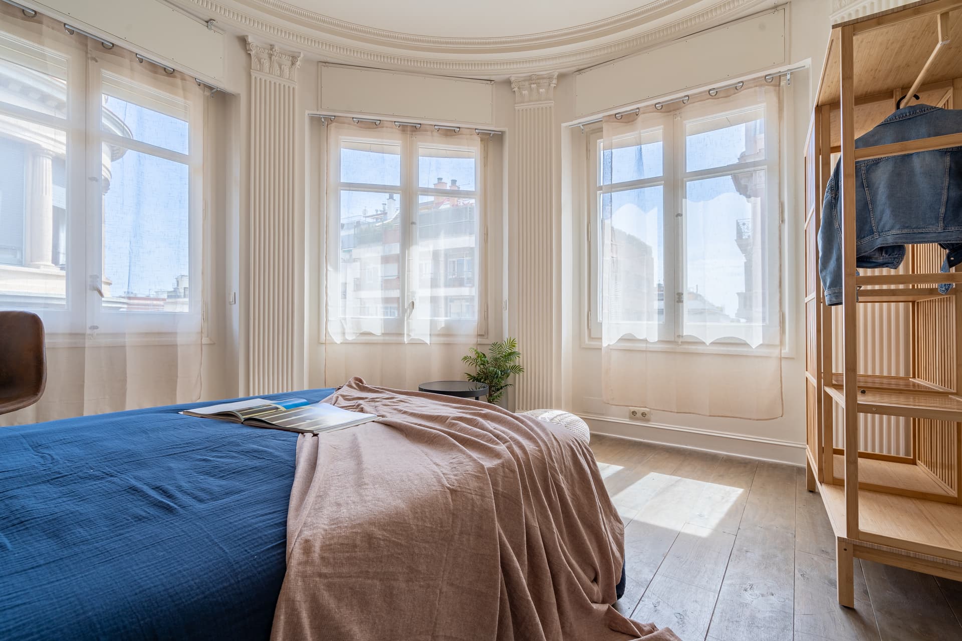 MUN402-4 - H1 ESQUINA