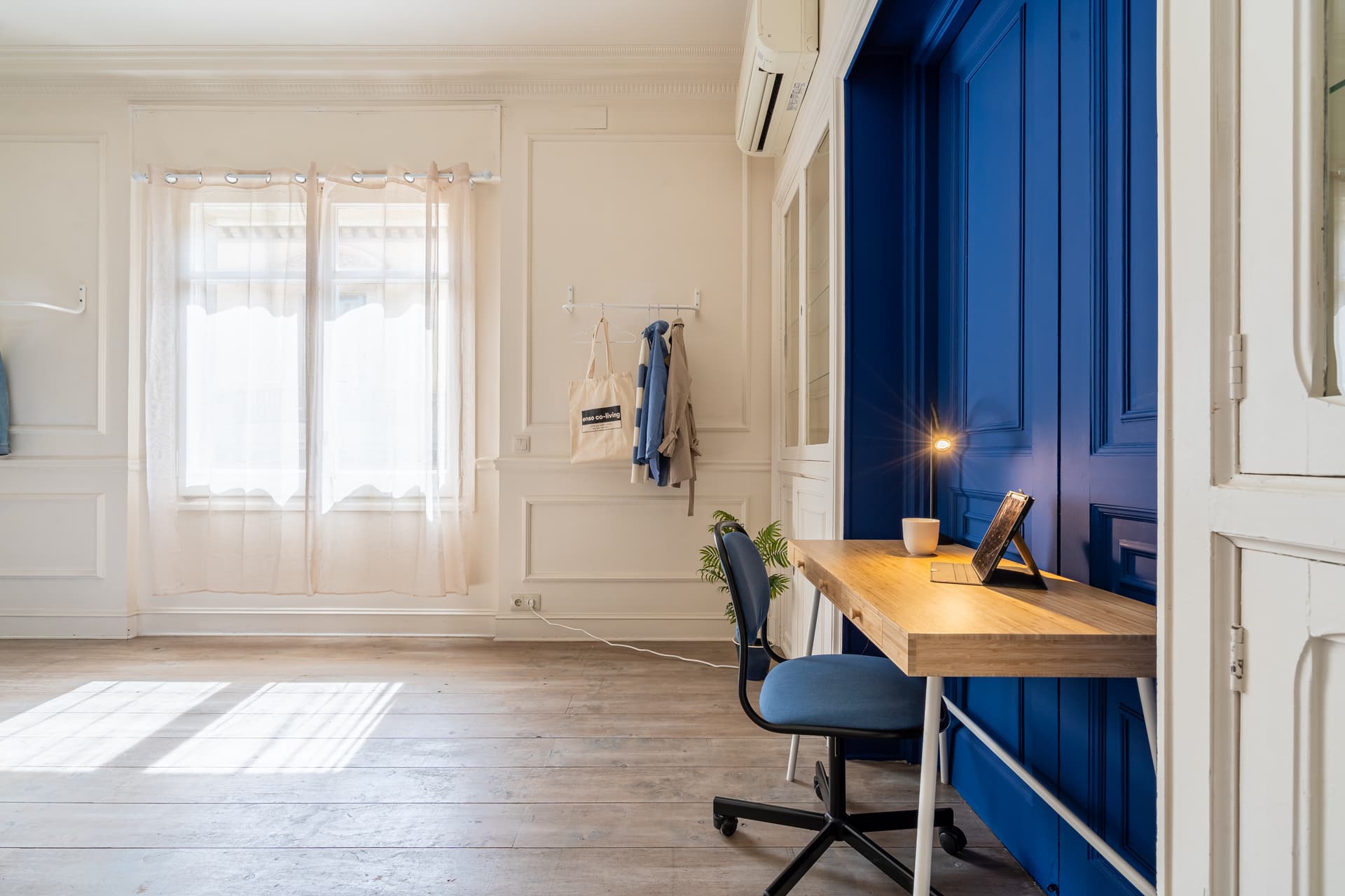 MUN402-4 - H3 EMPOTRADO ESPEJOS