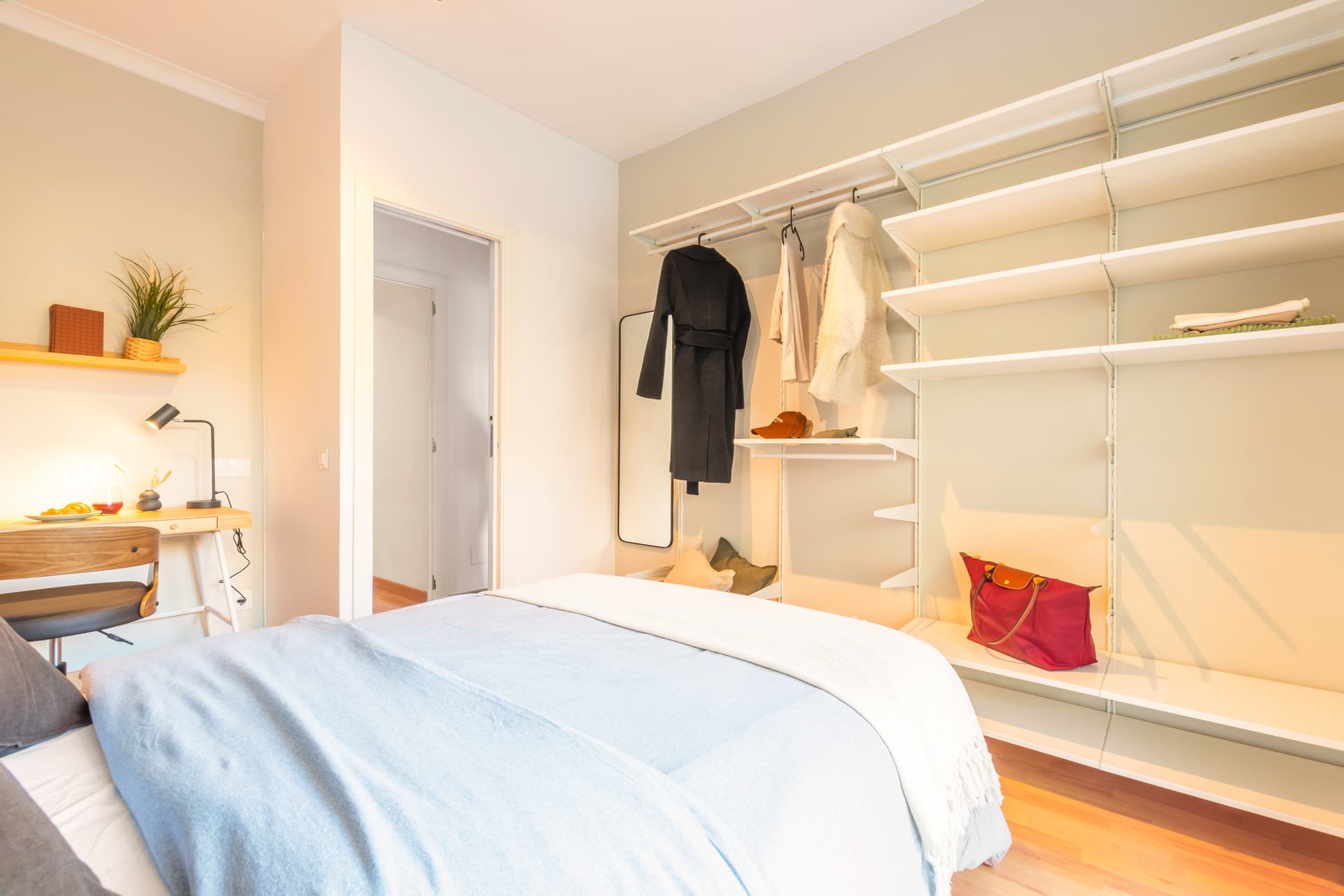 NUM20 - H5 WITH BALCONY