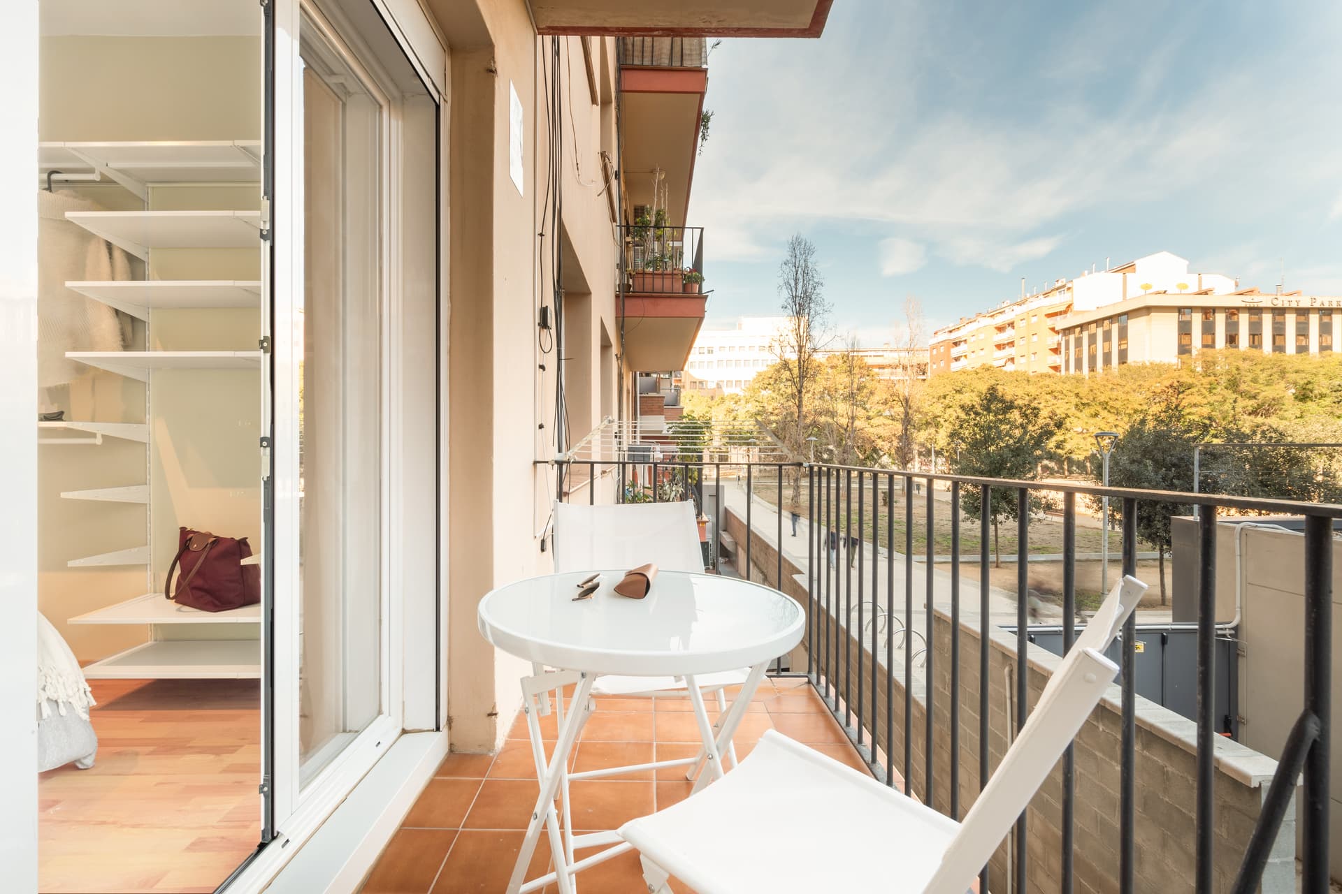 NUM20 - H5 WITH BALCONY