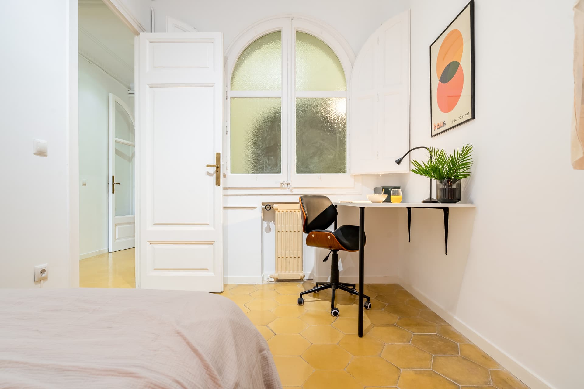 PBONA4 - H1 DOBLE INT ARMARIO PUERTA