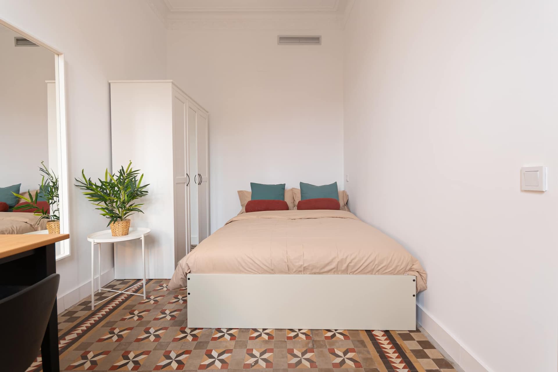 RAMCAT117 - H1 SALON