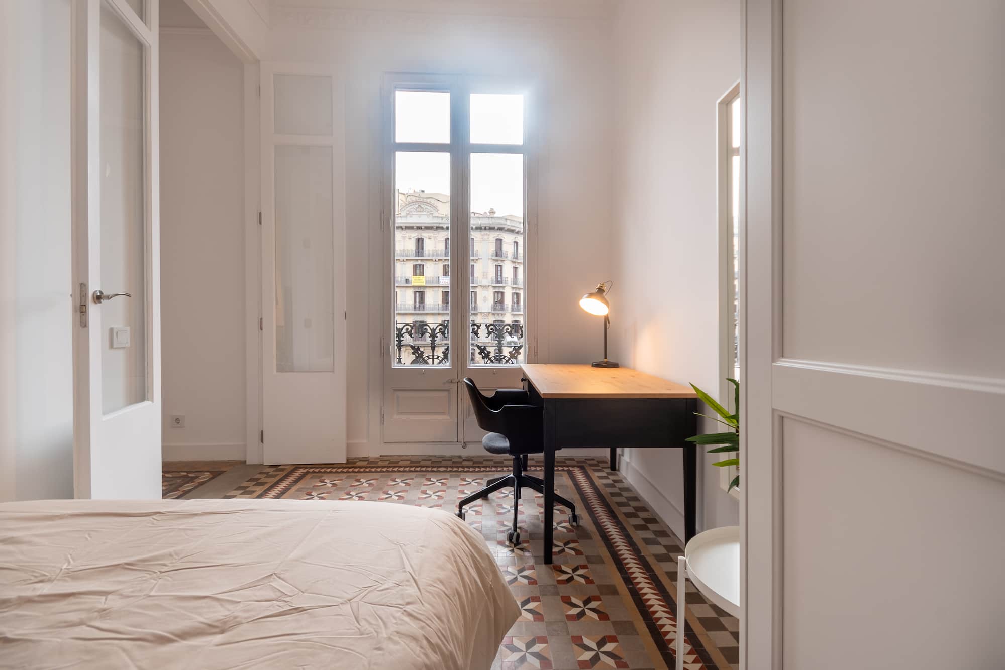 RAMCAT117 - H1 SALON