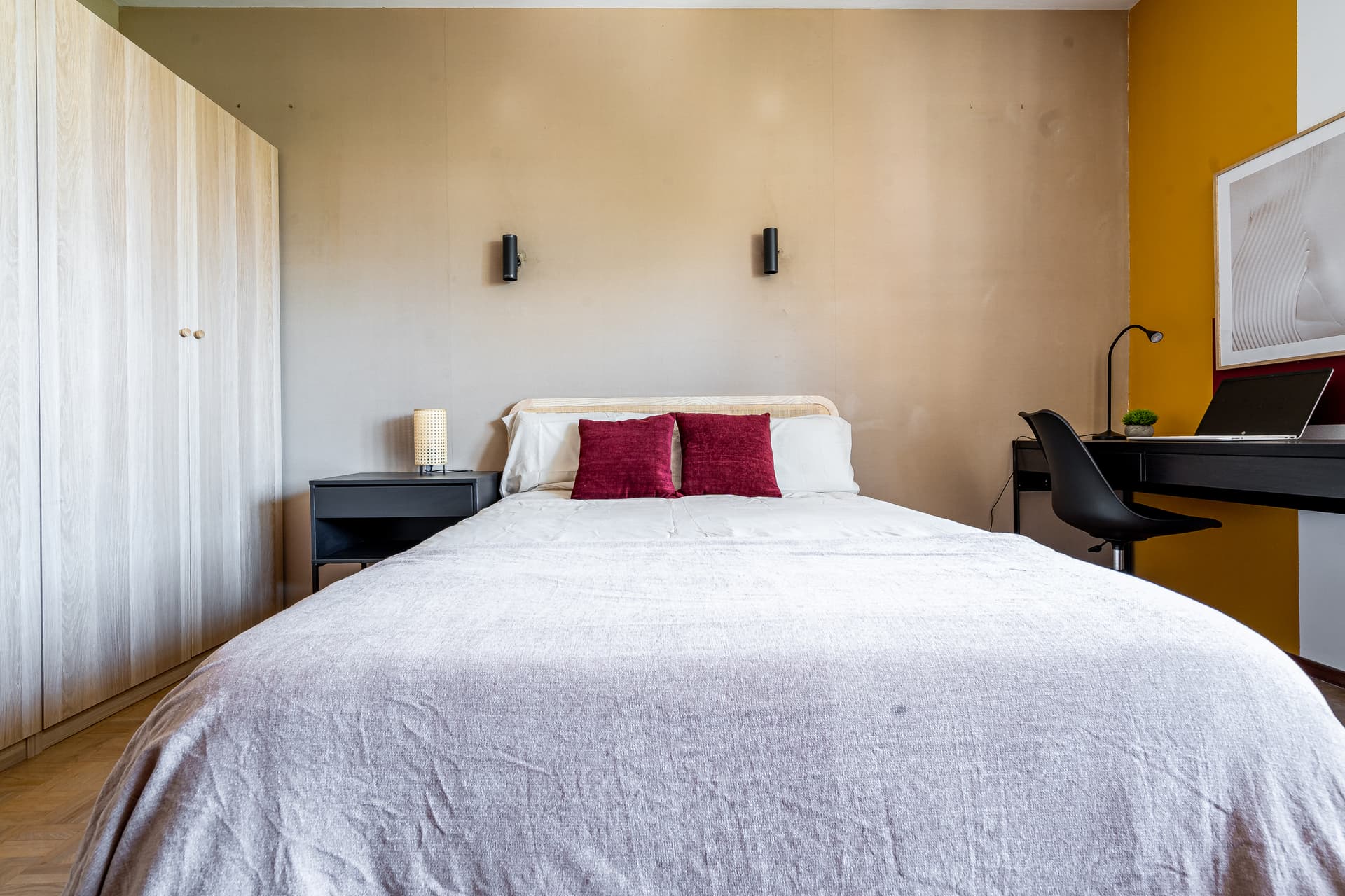 RVIC1 - H2 cocina, con balcon