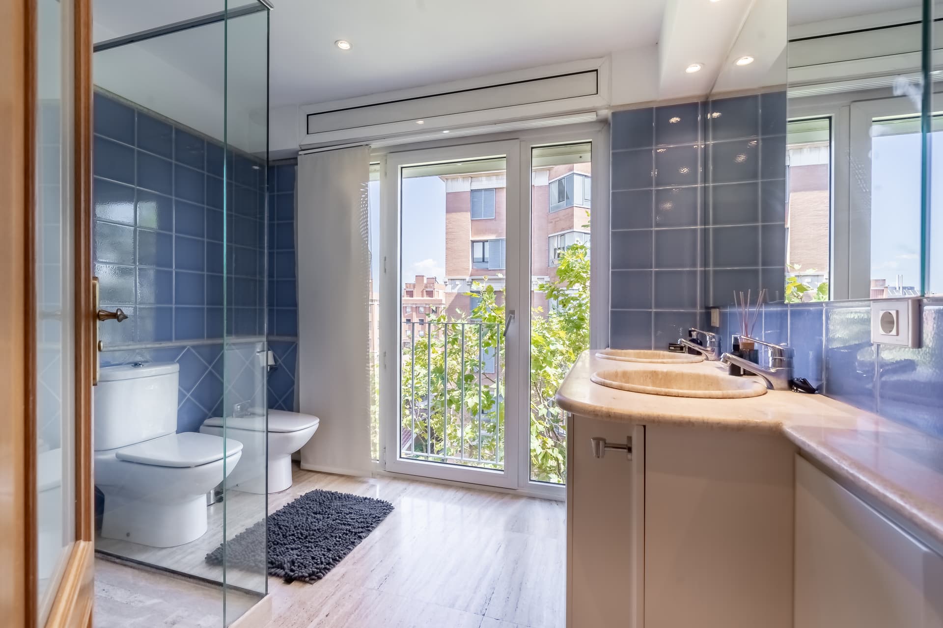 SE45 - H3 NARNIA CON BAÑO PRIVADO