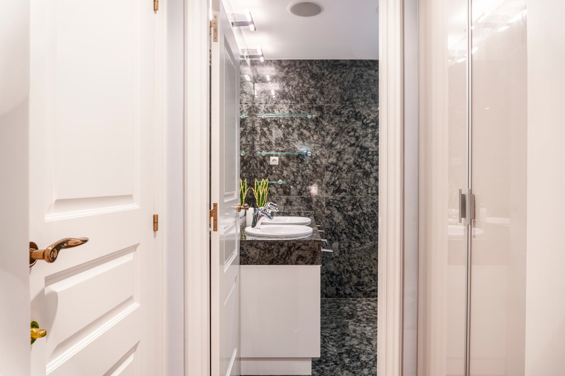 TGRAC60 - H4 SUITE PAREJAS