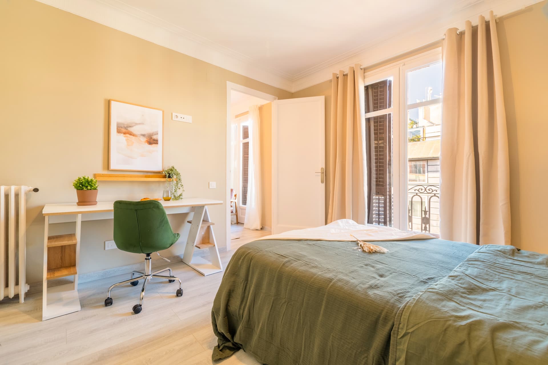 VAL300 4-1 - H2 BALCON CALLE IZQUIERDA