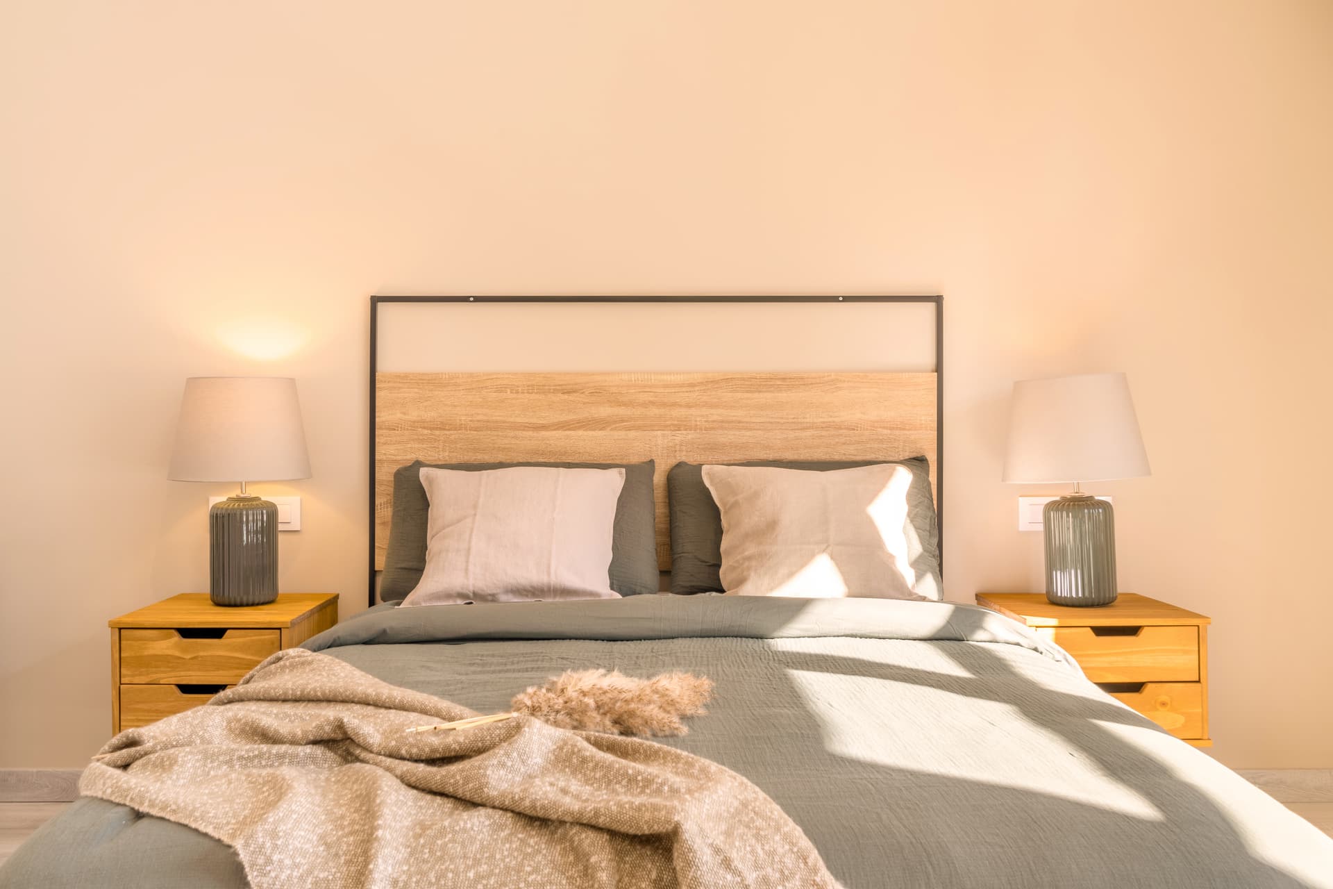 VAL300 4-1 - H5 PATIO DERECHA