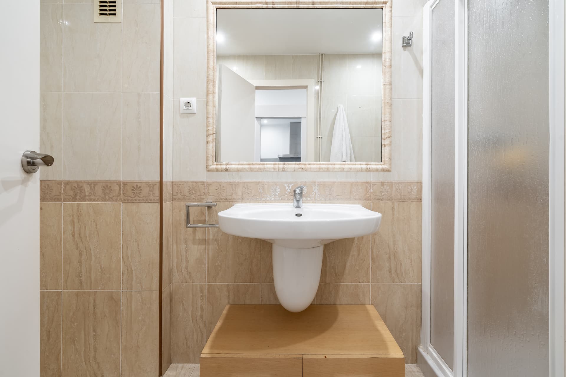 VDOMAT122 - H1 BAÑO PRIVADO