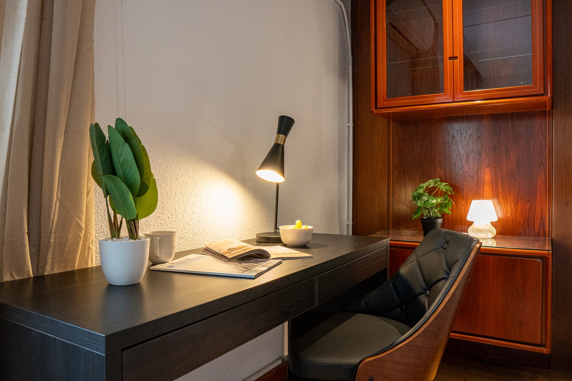 CAST244 - H4 grande salón