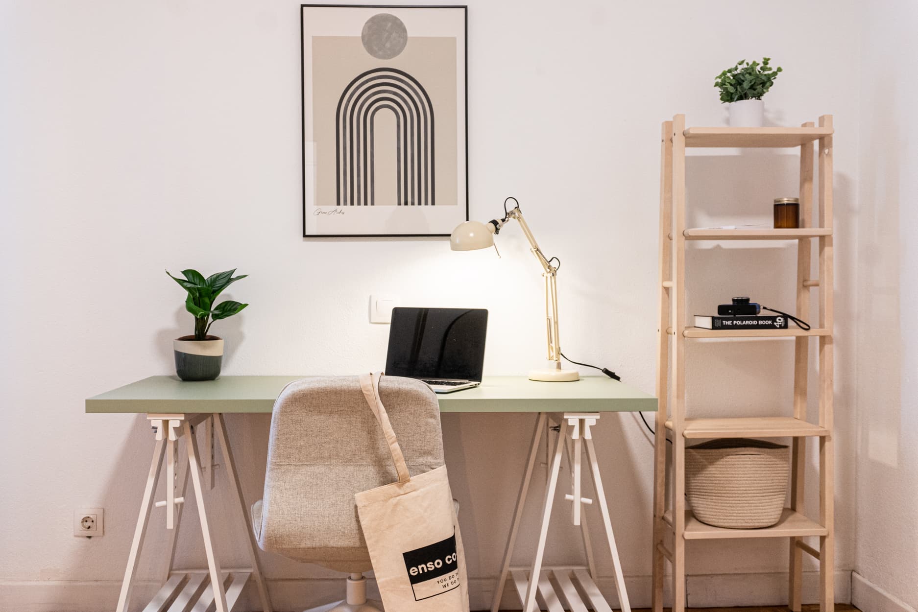 COM1 - H5 BALCON con AC