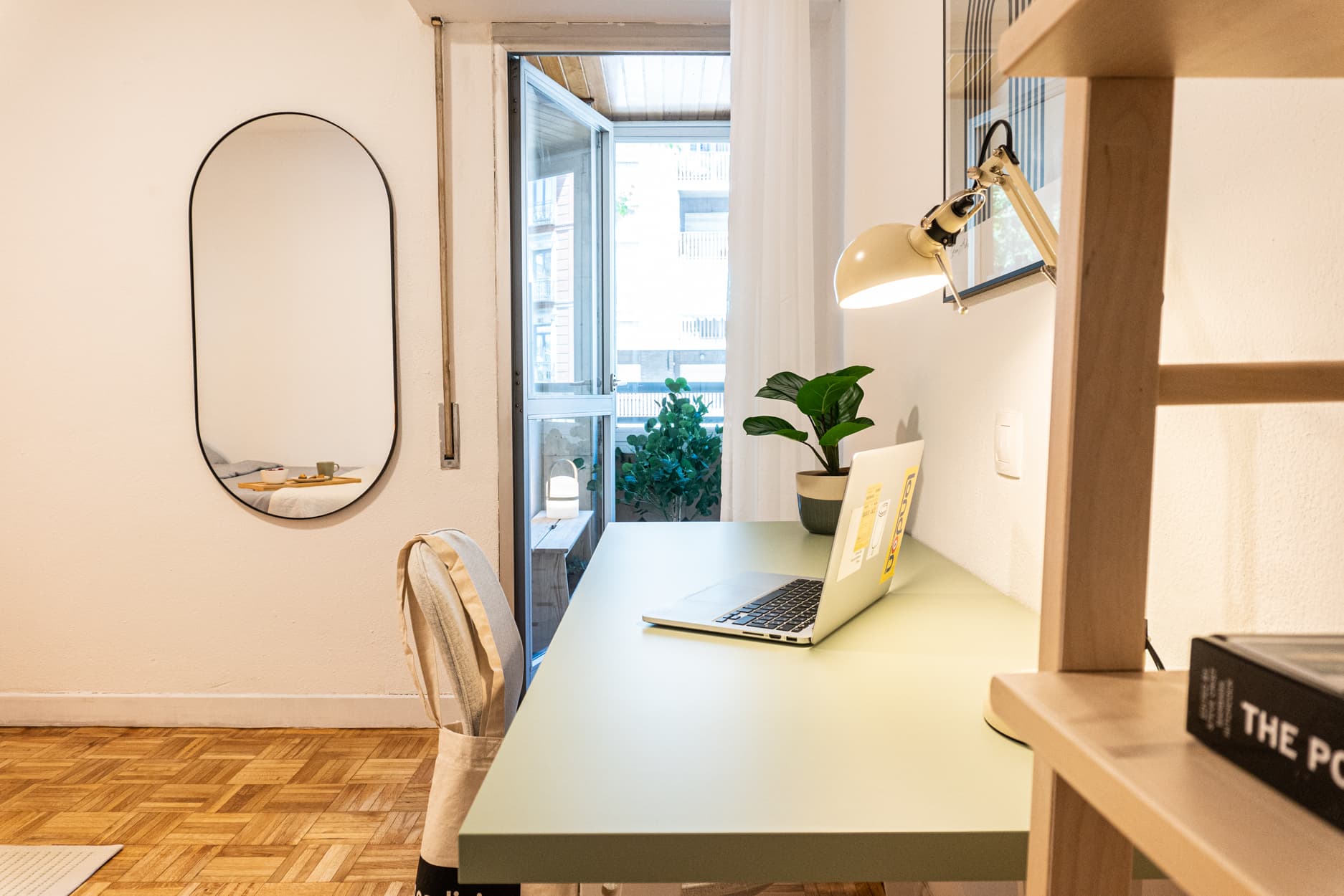 COM1 - H5 BALCON con AC