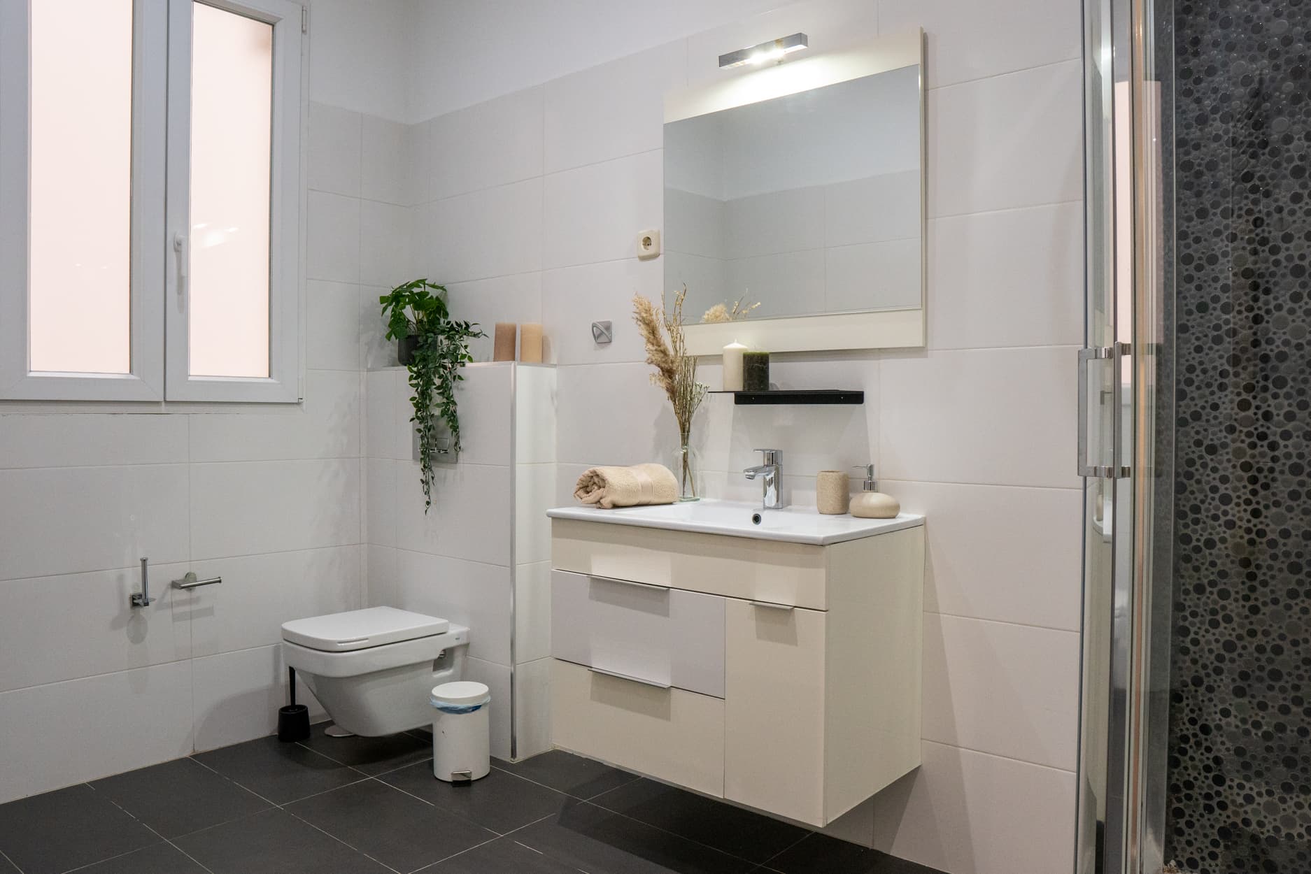 SANTENG122 - H6 SUITE GRANDE