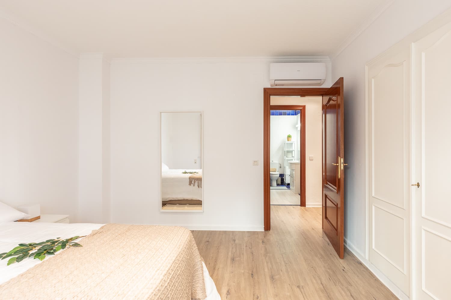 SALAM7 - H1 EXTERIOR DERECHA