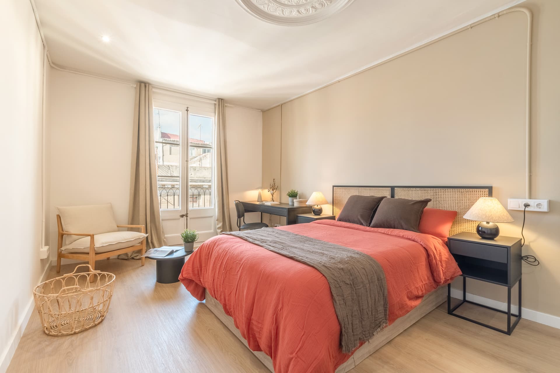 UNI13 3-1 - H1 CALLE ROJA