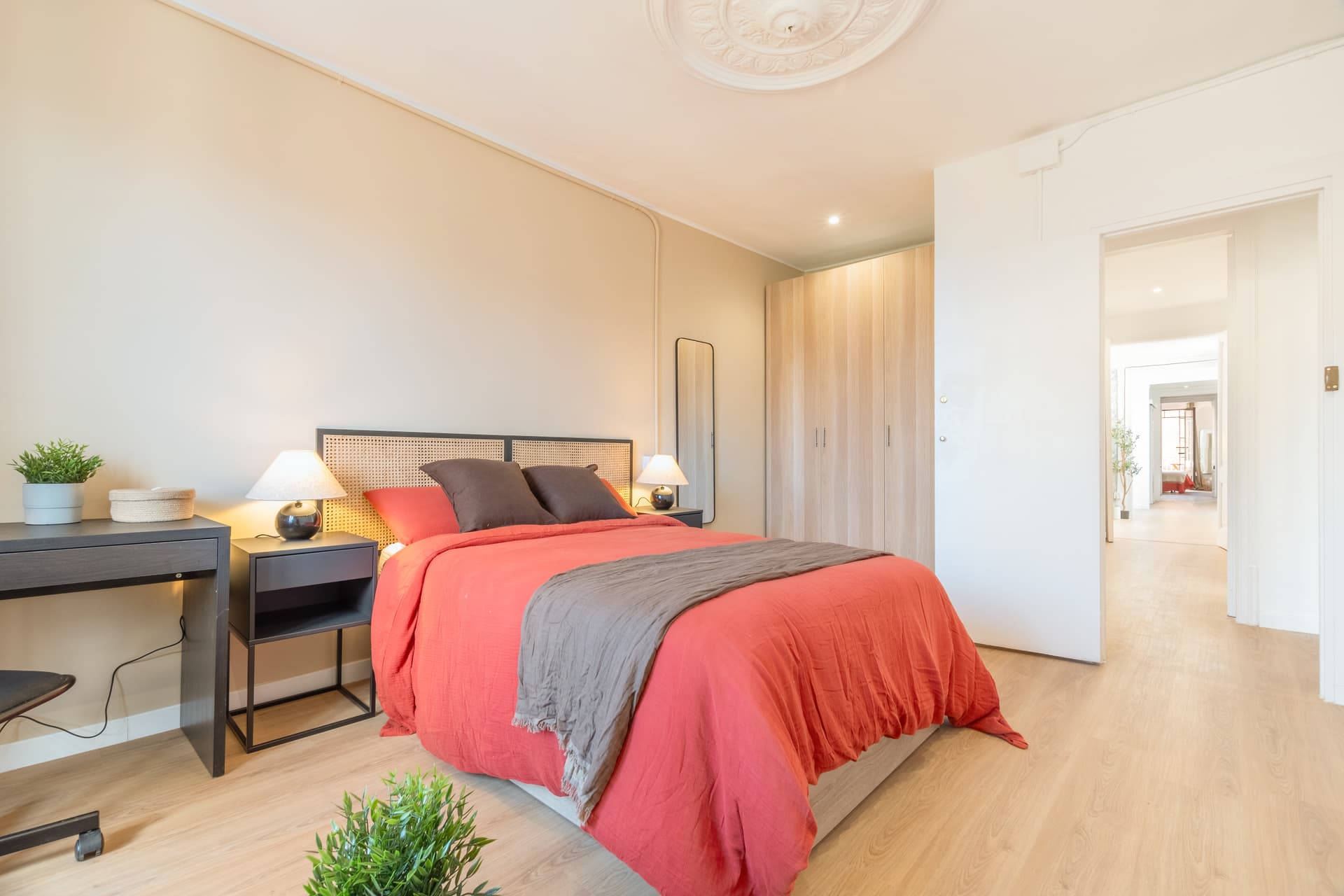 UNI13 3-1 - H1 CALLE ROJA