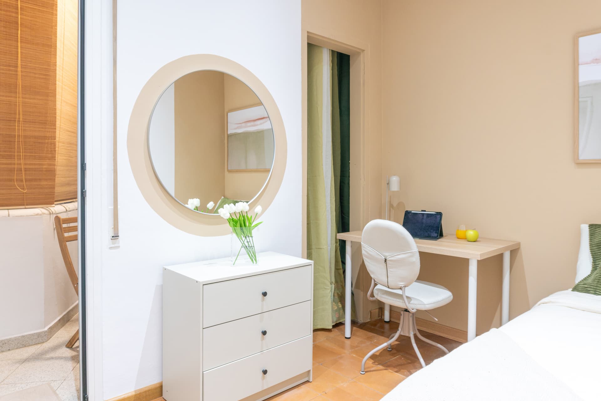 VAUG103 - H1 ENTRADA INT