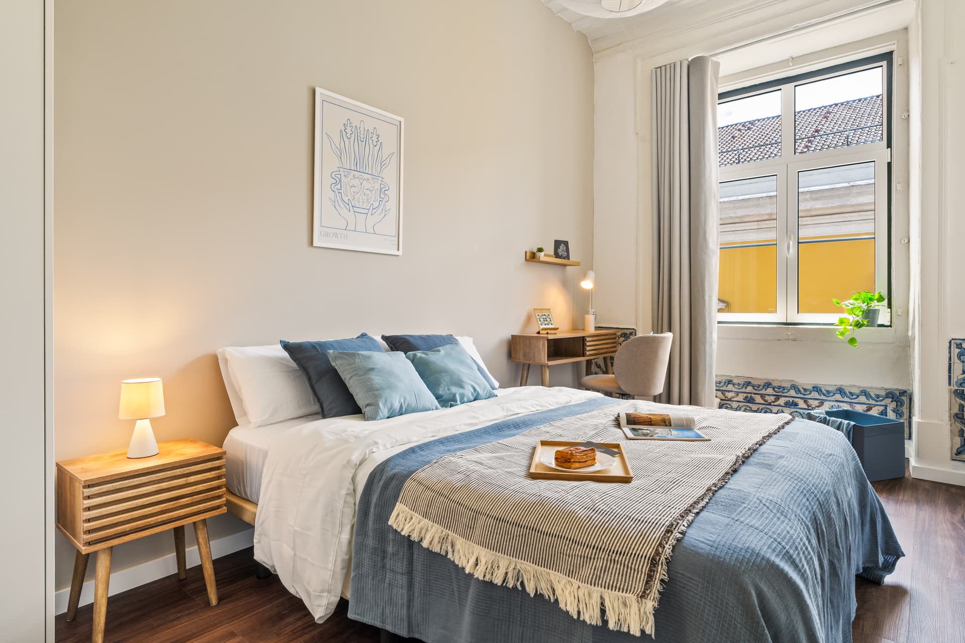 2 Bedroom Apartment