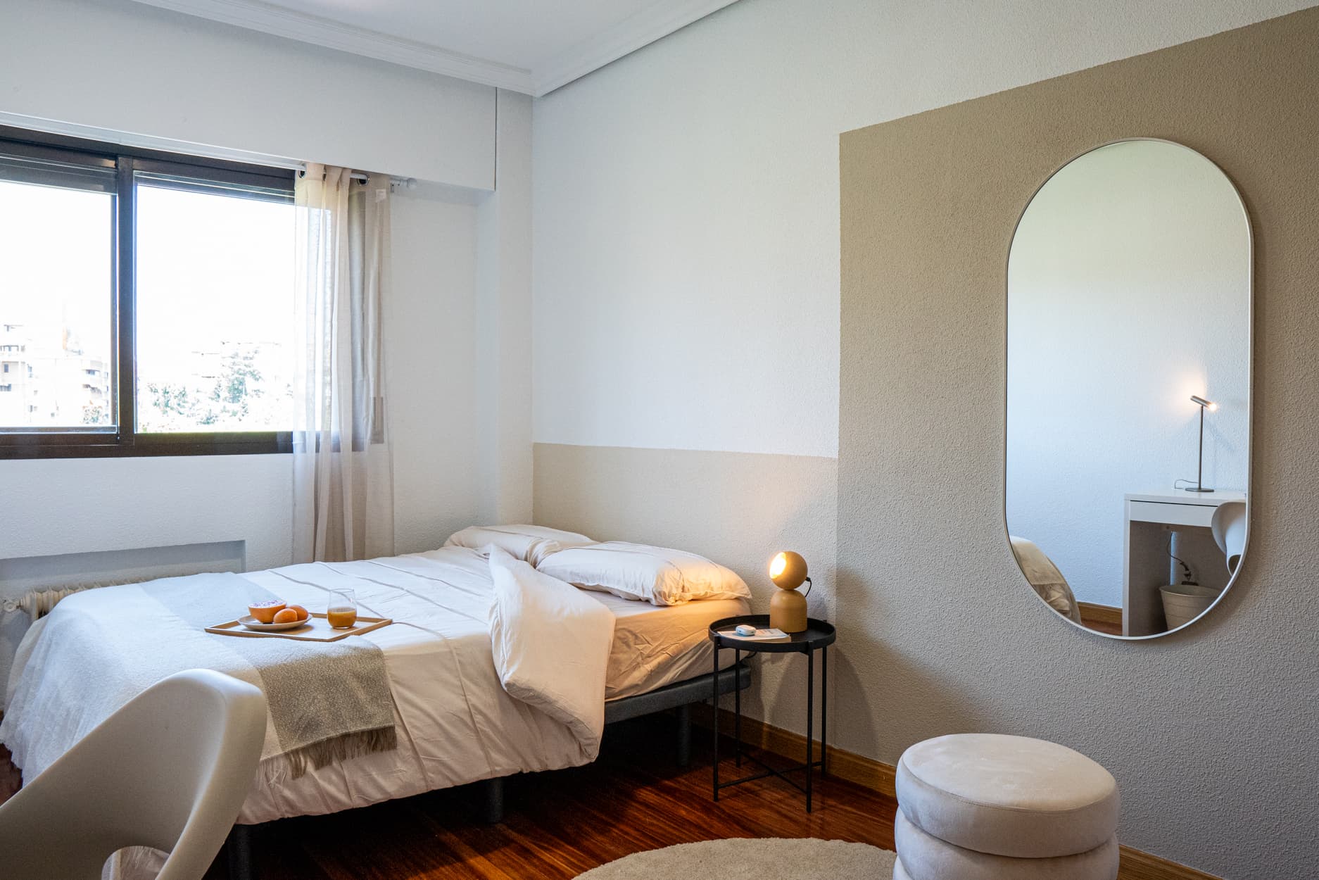 AVMED19 - H4 EMPOTRADO ESQUINA